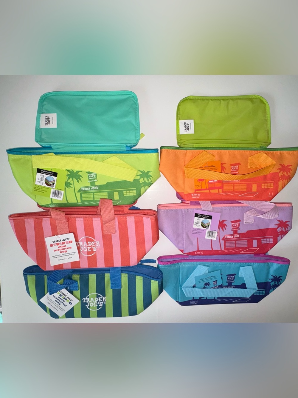 Trader Joe's 2026 Summer Mini
Insulated Tote Bags Set of 6 NEW NWT Reusable